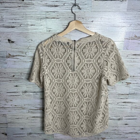 Banana republic cream lace tee shirt top blouse size medium - Picture 7 of 10
